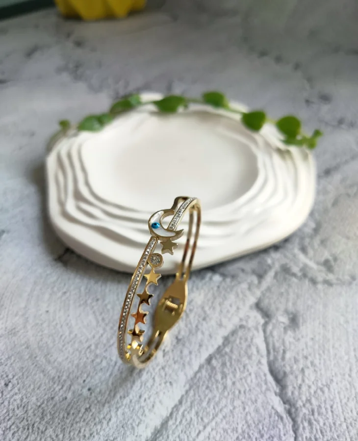 Celestial Dreams Bracelet - 18K Gold Plated - Image 3
