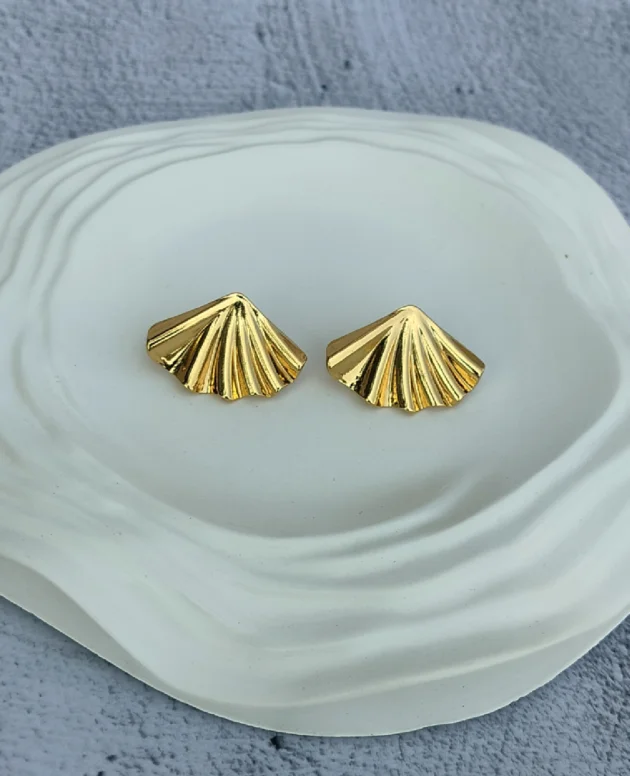 gold-plated-earrings