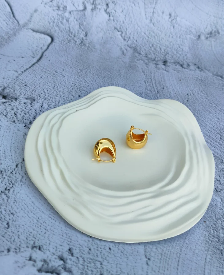 Half Moon Hoops | 18K Gold Plated - Image 3