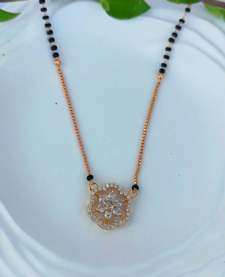 Starburst Floral Mangalsutra - Rose Gold - Image 3