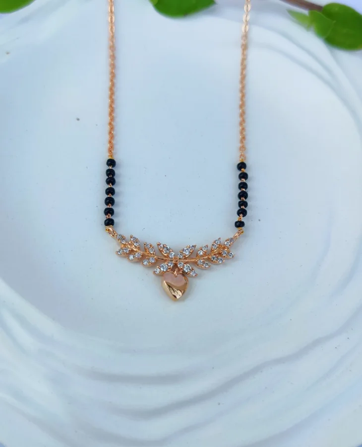 Leaf-Inspired Pendant Mangalsutra - Rose Gold - Image 3