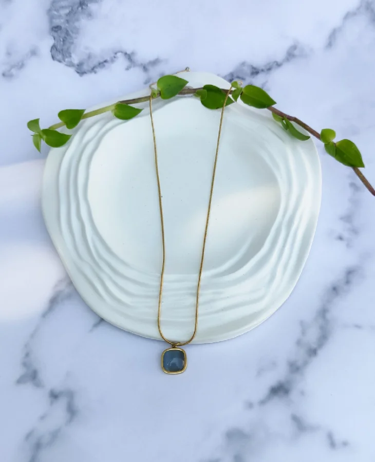 Elysian Pendant Necklace - 18K Gold Plated - Image 3