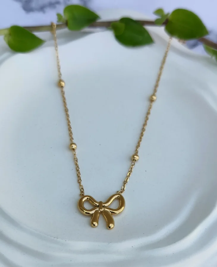 Lumière Bow Necklace - 18K Gold Plated
