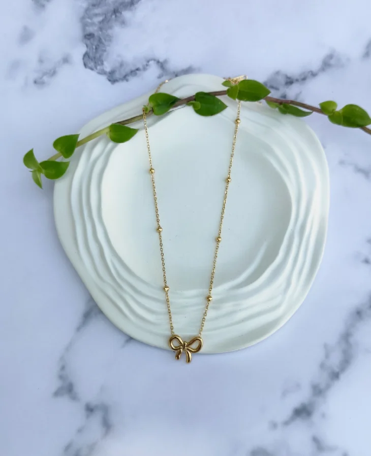 Lumière Bow Necklace - 18K Gold Plated - Image 3