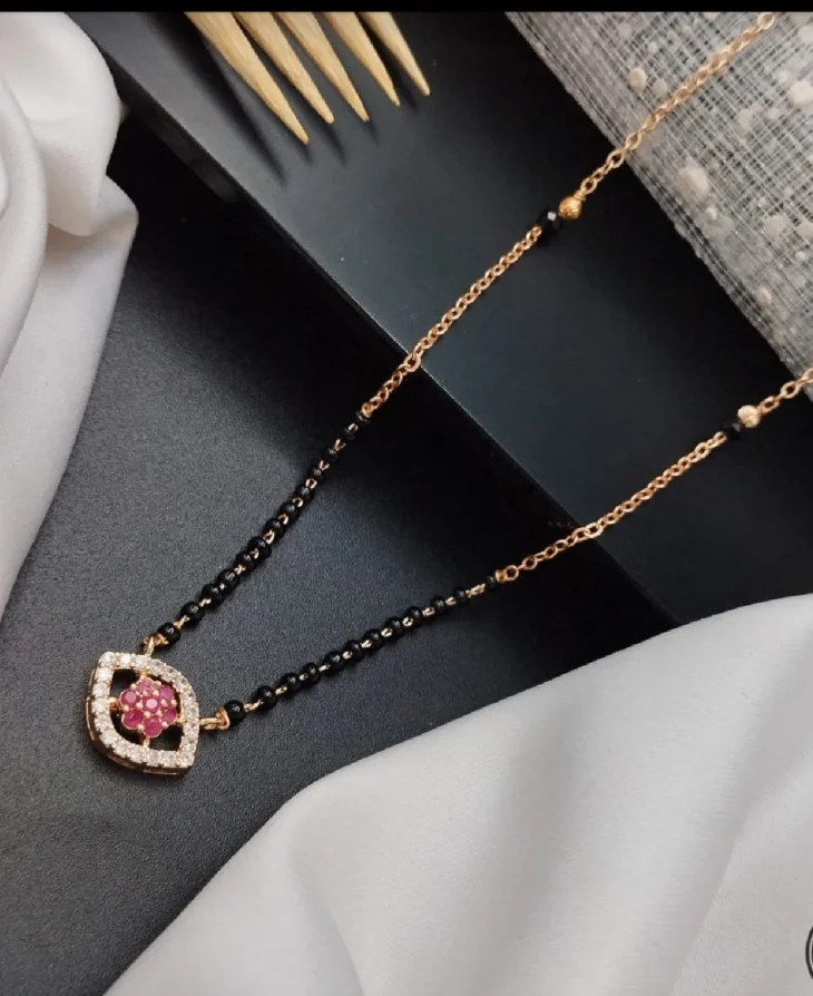 Ruby Grace Mangalsutra - Rose Gold - Image 4